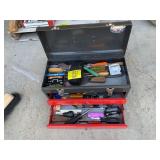 METAL TOOLBOX W/ HAND TOOL CONTENTS