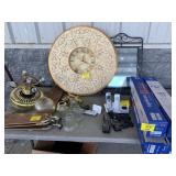 LARGE Dï¿½COR CLOCK, PHONE SET, CEILING FAN LIGHT