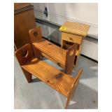 HEART THEMED WOODEN BENCH, END TABLE / NIGHT