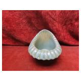 Red wing pottery planter Vase. #670.