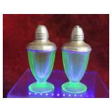Vintage vaseline glass Salt & pepper shakers.