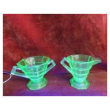 Vintage Vaseline glass Cream & sugar set.