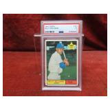 1961 Topps Billy Williams #141 Baseball card.