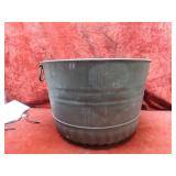 Vintage galvanized Steel wash tub.