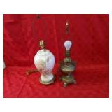(2)Vintage table lamps.