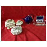 Hall teapot, spice container, porcelain baskets.