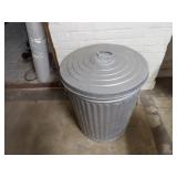 Vintage galvanized trash can w/lid