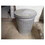 Vintage galvanized trash can w/lid