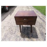 Mid century side table w/2 drawers