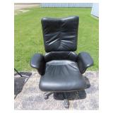 Herman Miller Office chair. Geoff Hollington desig