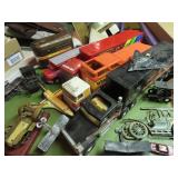Nylint pressed steel trucks. decor lot.