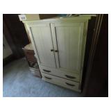 Cabinet.