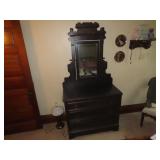 Antique dresser w/mirror.