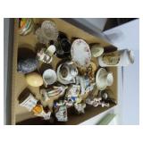 Vintage porcelain figures & misc