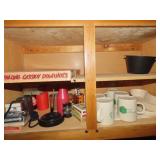 Contents in cabinet. Hopalong cassidy game