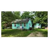 122 Elmo St South Beloit IL 1BR 1 Ba 2 car garage