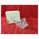 Mikasa crystal bowl w/box.