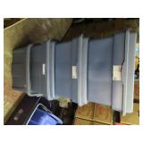 (4)storage totes w/lids.