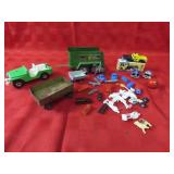 Nylint trailer & assorted toy lot.