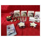 Christmas decor lot.
