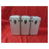 (3)Microphone carrying case.