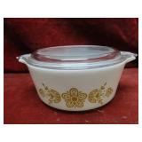 Vintage Pyrex dish w/lid. Butterfly gold