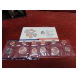 1992 Mint set US coins.