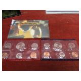 1995 Mint set US coins.