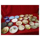 Fenton, danish, assorted decor plate lot.