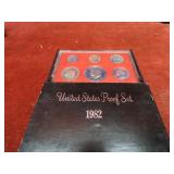 1982 US proof set US coins.