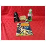 Vintage Star wars comic book, figures, machine