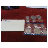 1977 Mint set US coins.