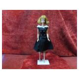#934 After Five(1962-64)Midge Barbie doll.