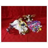 Polly pockets, gizmo toys figures.