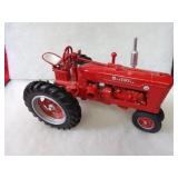 IH McCormick Farmall Ertl diecast tractor farm toy