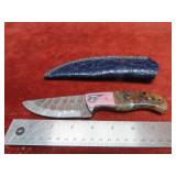 Handmade forged Damascus fixed blade knife
