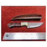 Handmade forged Damascus fixed blade knife