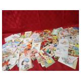 Vintage greeting cards lot.