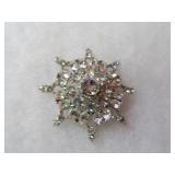 Vibrant stone starburst 8 sided pin