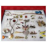 Showcase of jewelry.