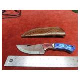 Handmade forged Damascus fixed blade knife