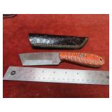 Handmade forged Damascus fixed blade knife
