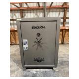 STACK-ON HIGH CAPACITY GUN SAFE