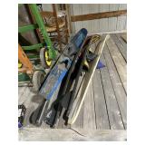 LARGE SKI LOT