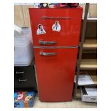 RED REFRIGERATOR/FREEZER