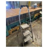 3 STEP STOOL