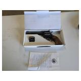 EASA Bounty Hunter Single Action Revolver .22lr