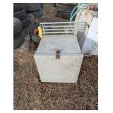 Aluminum Diamond Plate Truck Step/Battery Box