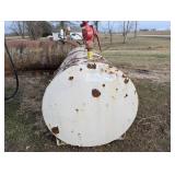500 Gal Fuel Tank w/ Hand Crank Pump