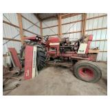 International 1566 Turbo Project Tractor